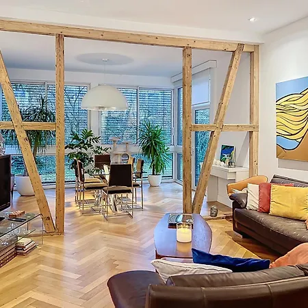 Tivoli ホームステイ